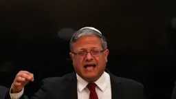 بن غفير يهدد مروان البرغوثي:...