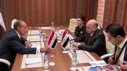 وزيرا خارجية مصر والعراق يبحثان...