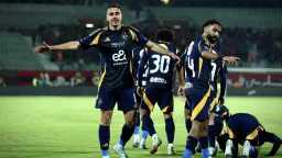 الأهلي يتراجع وبيراميدز يتصدر تصنيف...