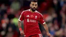 محمد صلاح يقترب من رقمي...