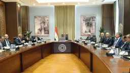 رئيس الوزراء يتابع إجراءات توفير...