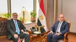 وزير الري ورئيس الجهاز المركزي...