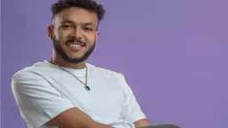 ويجز يفاجئ جمهوره بإعلان ارتباطه...