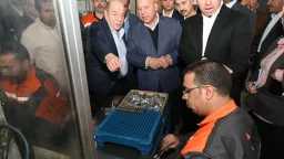 وزير الصناعة يتفقد 3 مصانع...