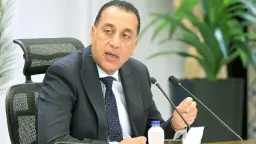 مدبولي يهنئ الرئيس السيسي بقدوم...