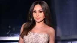 إليسا تهنئ الكويت باليوم الوطني...