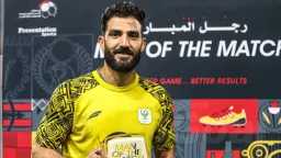 عصام ثروت يحرس مرمى النادي...