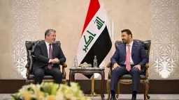 مسرور بارزاني يلتقي رئيس الوزراء...