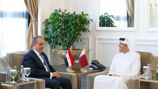 عرب وعالم
